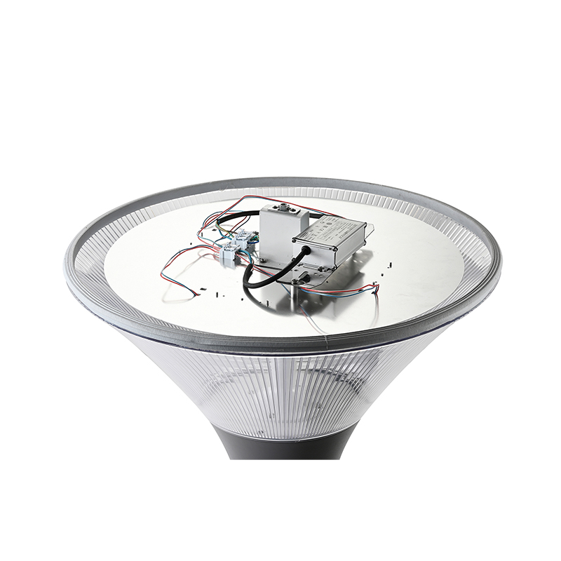 Luminaire de poteau supérieur à LED YMLED-6116, corps en aluminium moulé sous pression, lampe de jardin LED de paysage Luminaire de poteau supérieur à LED YMLED-6116, corps en aluminium moulé sous pression, lampe de jardin LED de paysage